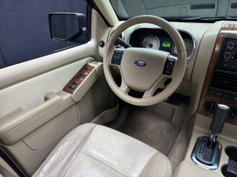 2008 Ford Explorer Eddie Bauer