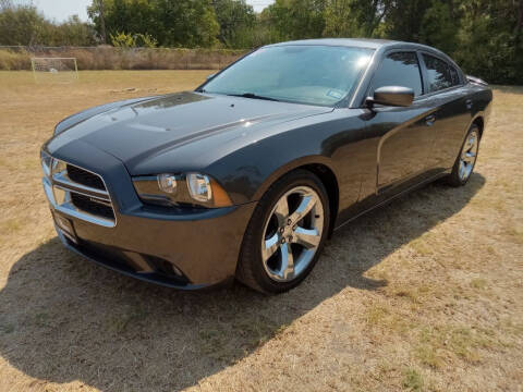 2013 Dodge Charger for sale at LA PULGA DE AUTOS in Dallas TX