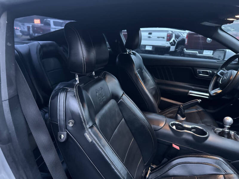 2015 Ford Mustang EcoBoost Premium