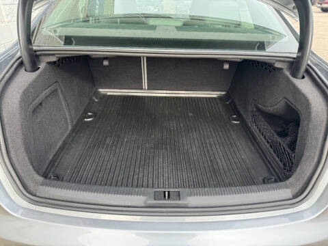 2015 Audi A4 2.0T quattro Premium Plus