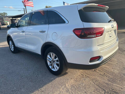 2019 Kia Sorento LX V6