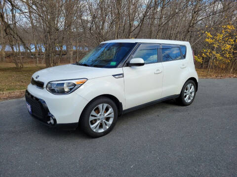 2016 Kia Soul for sale at MICHAEL MOTORS in Farmington ME