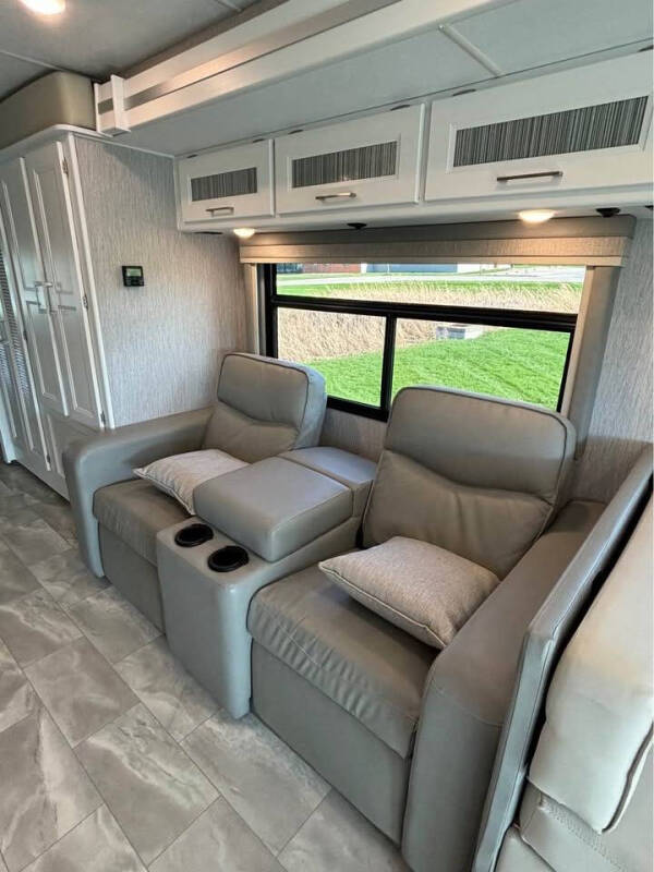 2022 Coachmen RV Encore