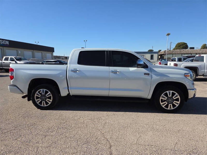2021 Toyota Tundra Platinum