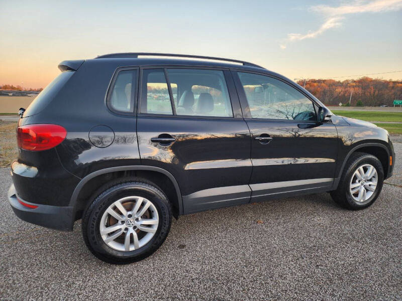 2017 Volkswagen Tiguan Limited Base photo 8