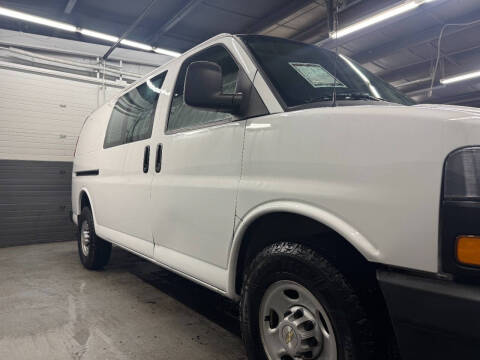 2020 Chevrolet Express 2500