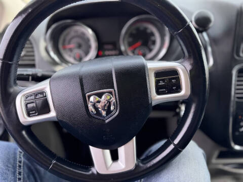 2014 RAM C/V