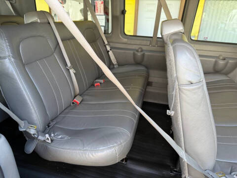 2016 Chevrolet Express LS 2500