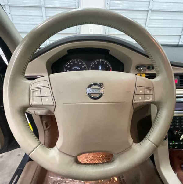 2008 Volvo V70 3.2