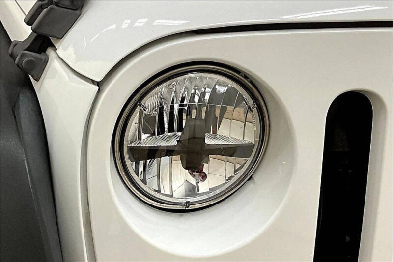 2013 Jeep Wrangler Sahara