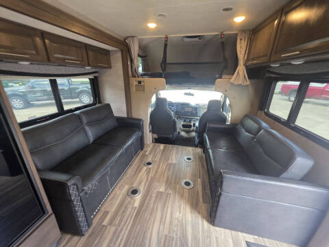 2021 Thor Motor Coach 29J OUTLAW