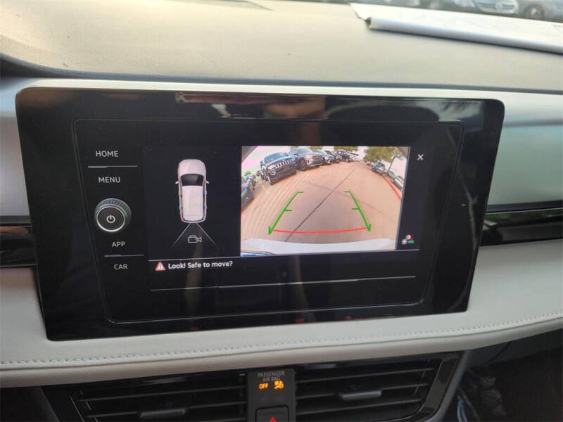 2025 Volkswagen Taos S