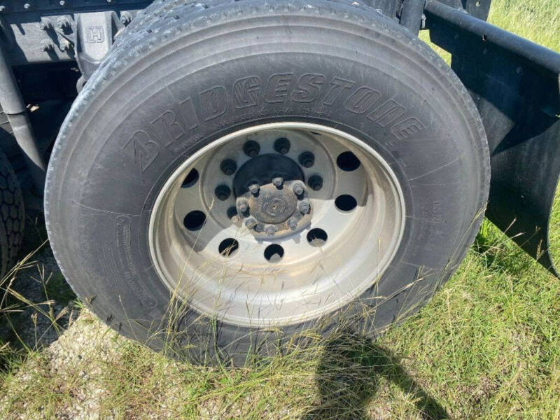 2020 International LT625