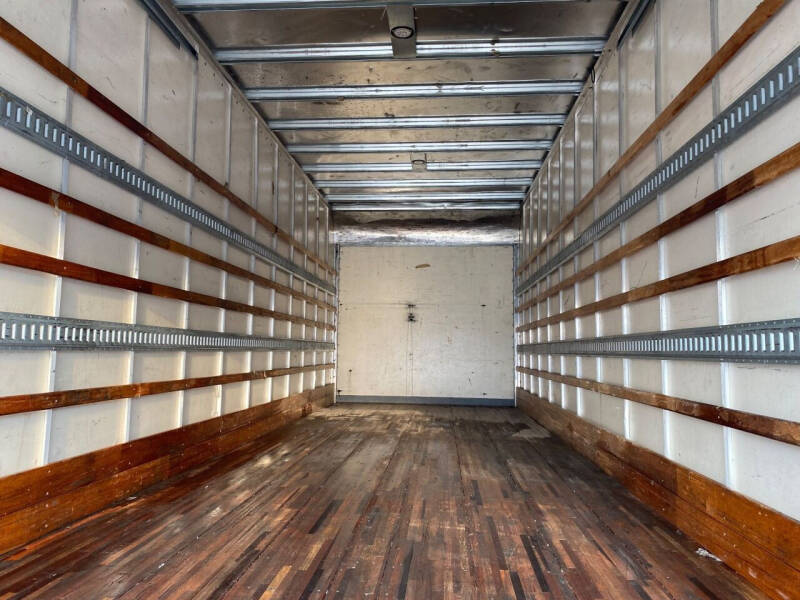 2019 International DuraStar 4300