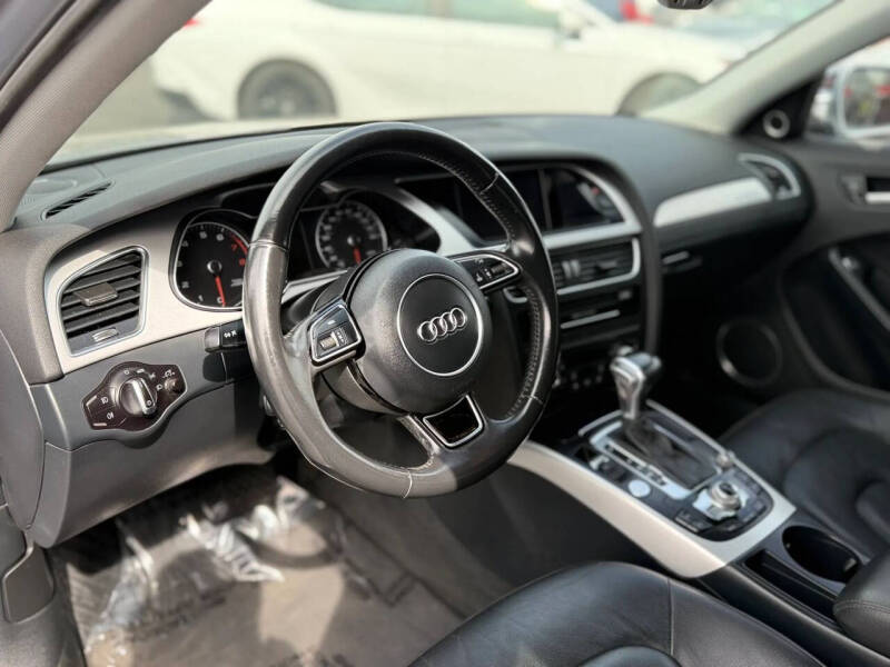 2016 Audi A4 2.0T quattro Premium Plus