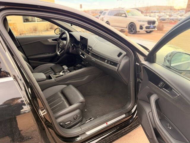 2024 Audi A4 quattro S line Prem Plus 45 TFSI