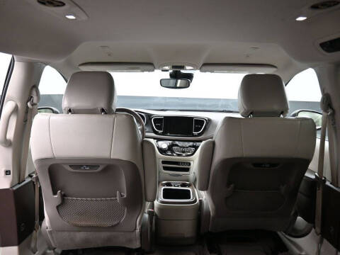 2021 Chrysler Pacifica Hybrid Touring L