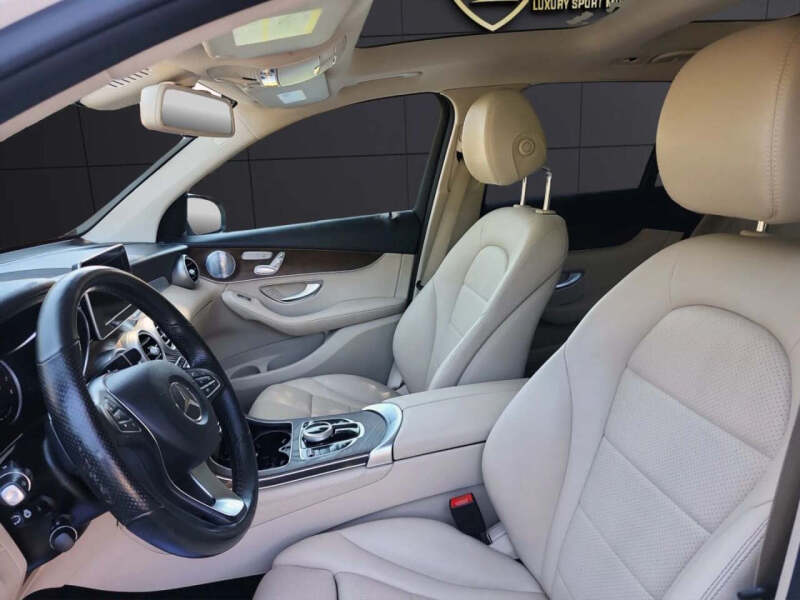 2019 Mercedes-Benz GLC GLC 350e 4MATIC