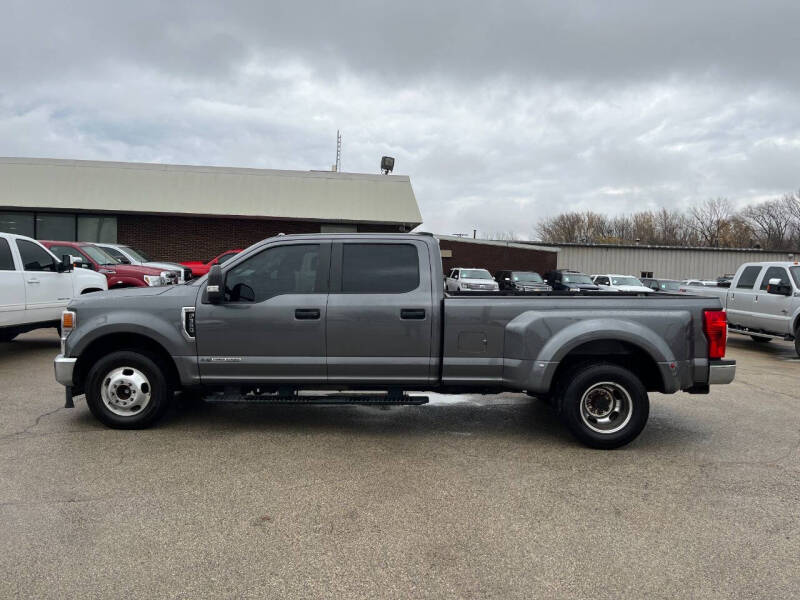 2022 Ford F-350 Super Duty XL photo 12