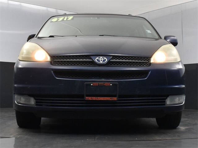 2004 Toyota Sienna