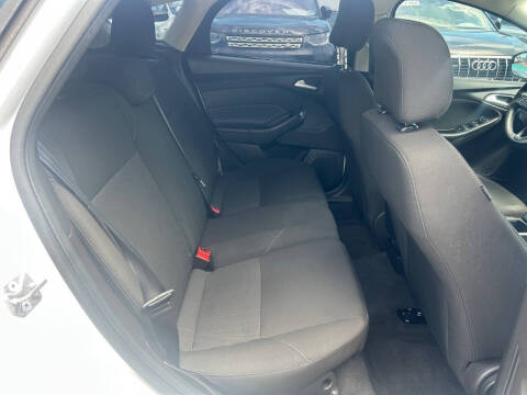 2016 Ford Focus SE