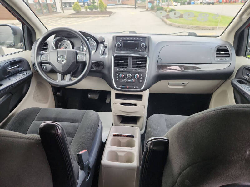 2016 Dodge Grand Caravan SE