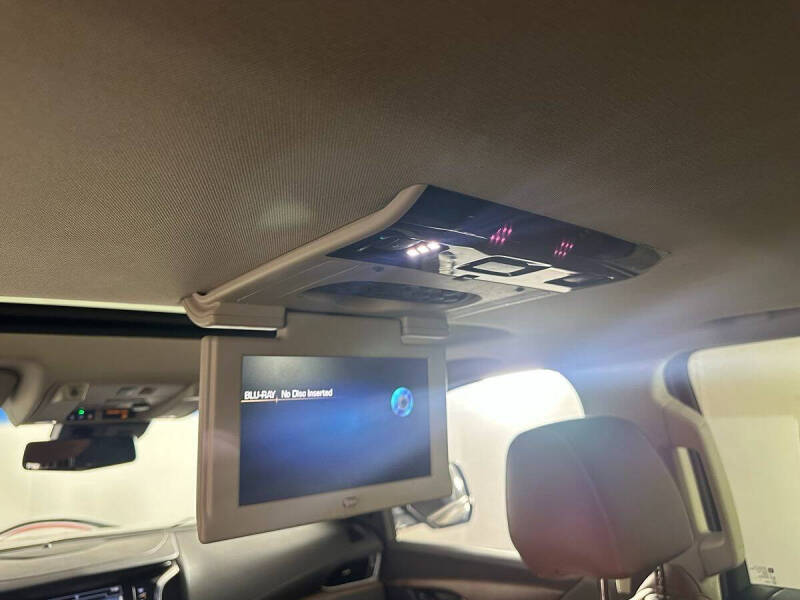2017 Cadillac Escalade Luxury