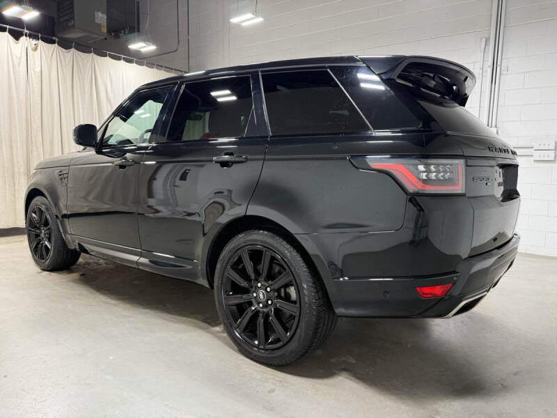2022 Land Rover Range Rover Sport HSE Silver Edition