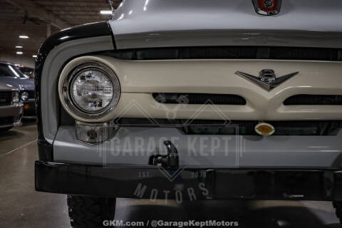 1956 Ford F-100