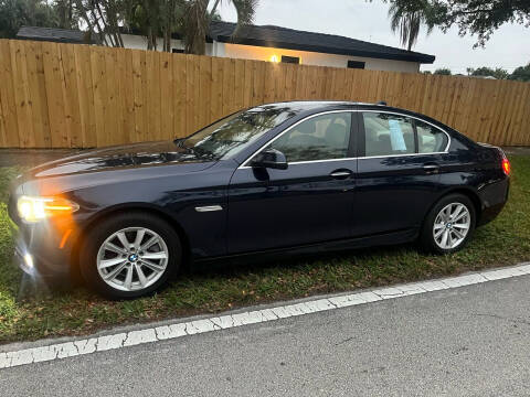 2015 BMW 5 Series 528i