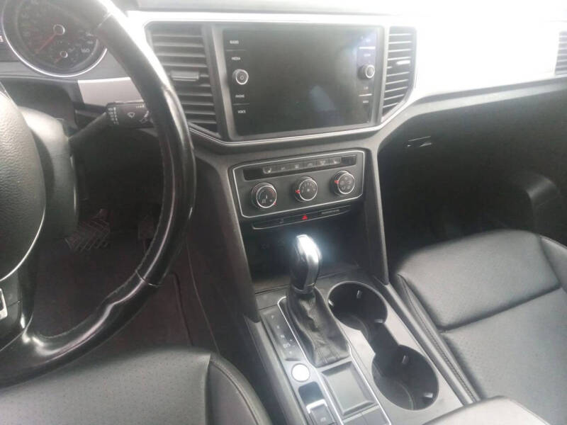 2018 Volkswagen Atlas V6 SE