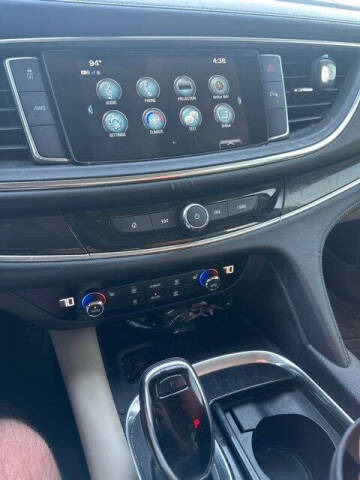 2019 Buick Enclave Essence
