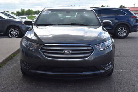 2017 Ford Taurus SEL