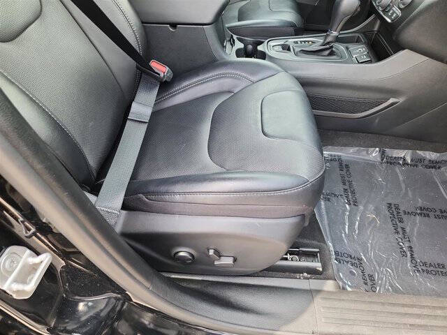 2022 Jeep Cherokee Latitude Lux