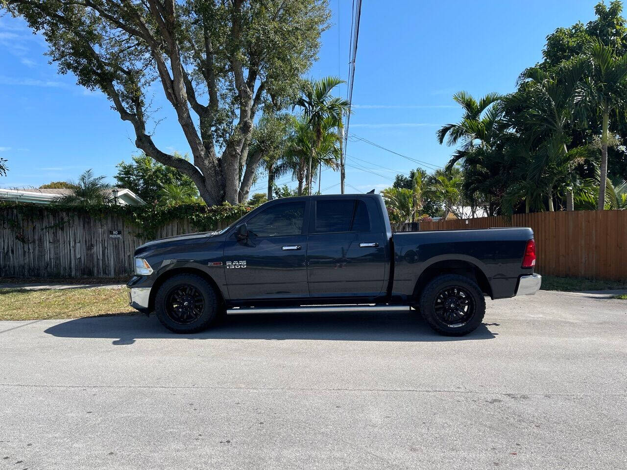 2015 RAM 1500  - $18,485