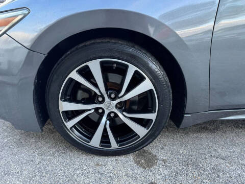 2018 Nissan Maxima Platinum