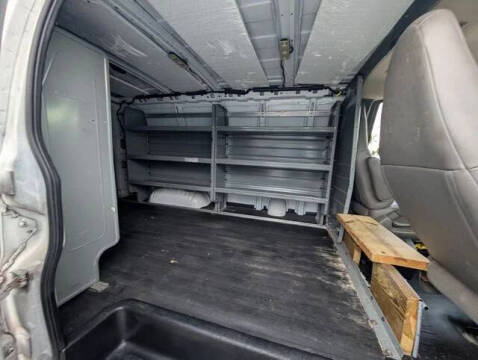 2021 Chevrolet Express 2500