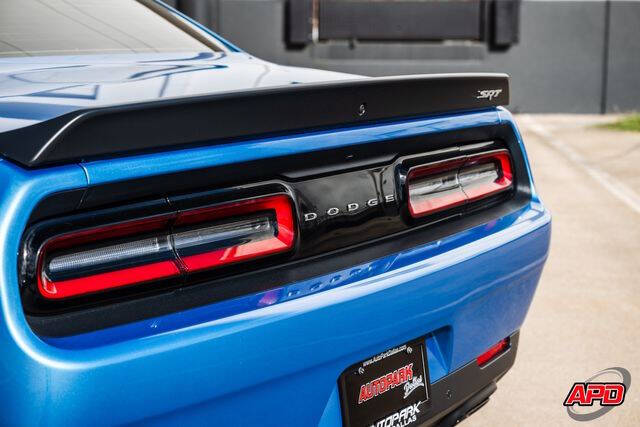 2015 Dodge Challenger SRT Hellcat