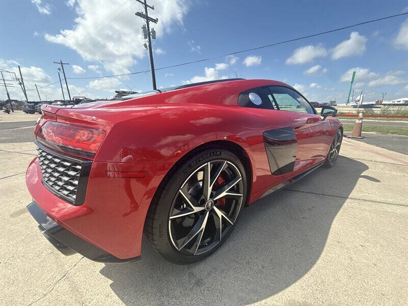 2023 Audi R8 5.2 V10 performance