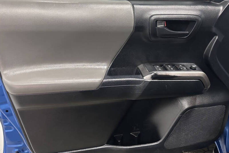 2016 Toyota Tacoma SR5 V6