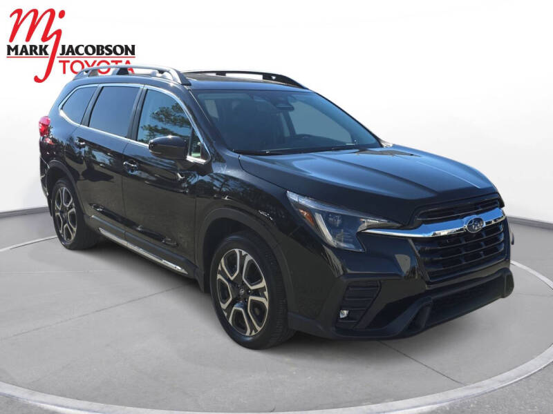 2024 Subaru Ascent Limited 8-Passenger