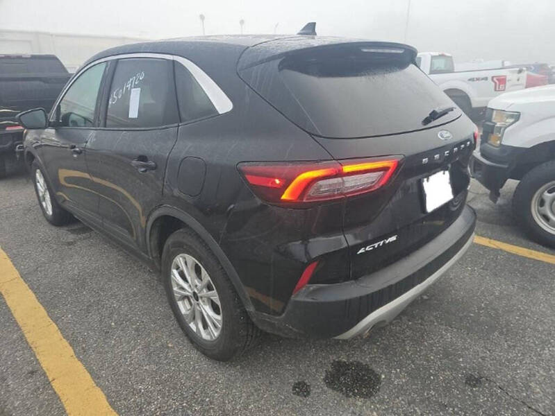 2023 Ford Escape Hybrid Active