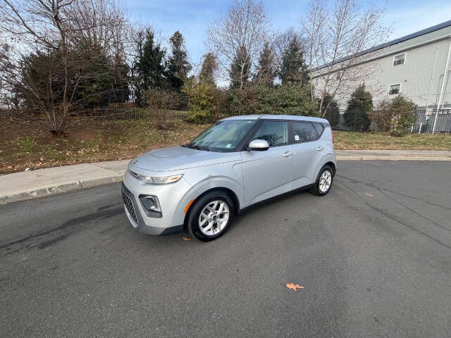2020 Kia Soul S's photo