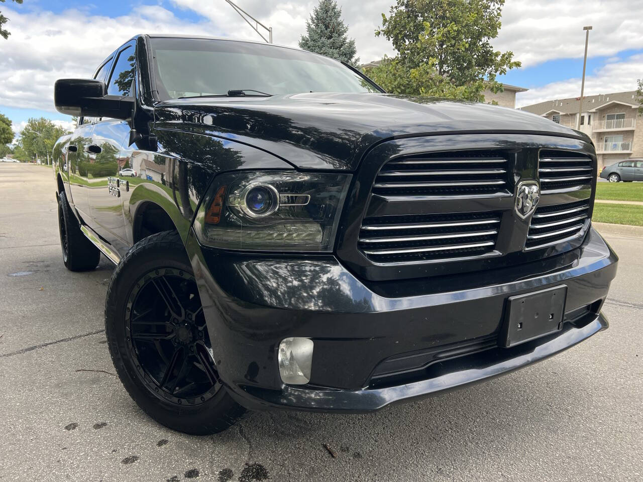 2016 RAM 1500 Sport 4x4 4dr Crew Cab 5.5 ft. SB Pickup's photo