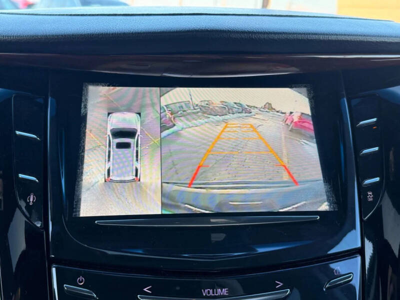 2016 Cadillac Escalade Luxury Collection