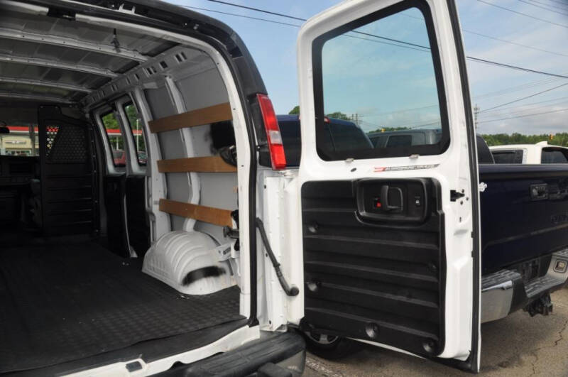 2019 GMC Savana 2500