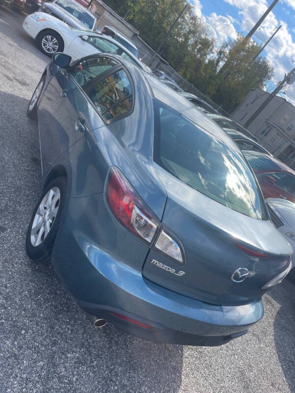 2011 Mazda MAZDA3 i Touring