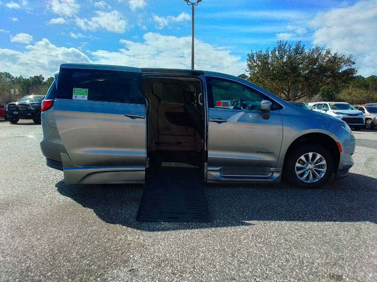 Wheelchair Handicap Van For Sale In Albany, NY