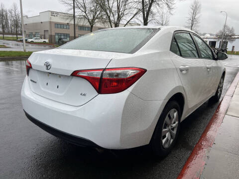 2015 Toyota Corolla LE
