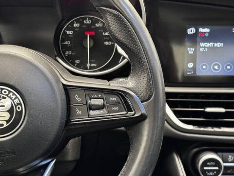 2023 Alfa Romeo Giulia Veloce